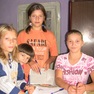 Ajuta 4 fetite orfane de ambii parinti sa aiba lemne de foc de Sarbatori