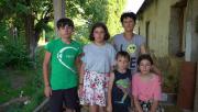 O casuță pentru cei 6 copii rămași orfani după ce tatăl lor a murit subit în urma unui infarct