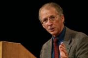 John Piper critică teologia prosperității